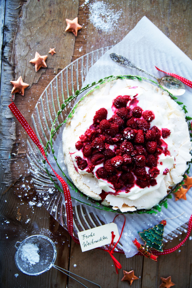Merry Christmas with Pavlova