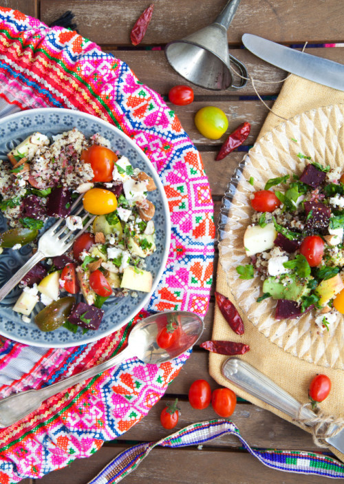 Bild für Bunter Powersalat mit Quinoa, Avocado & Feta